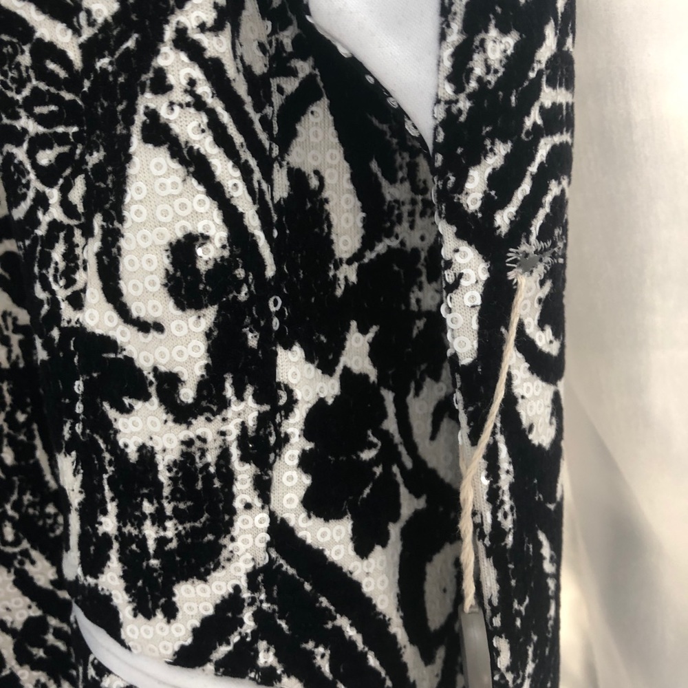Jacket - Picture 3 of 5